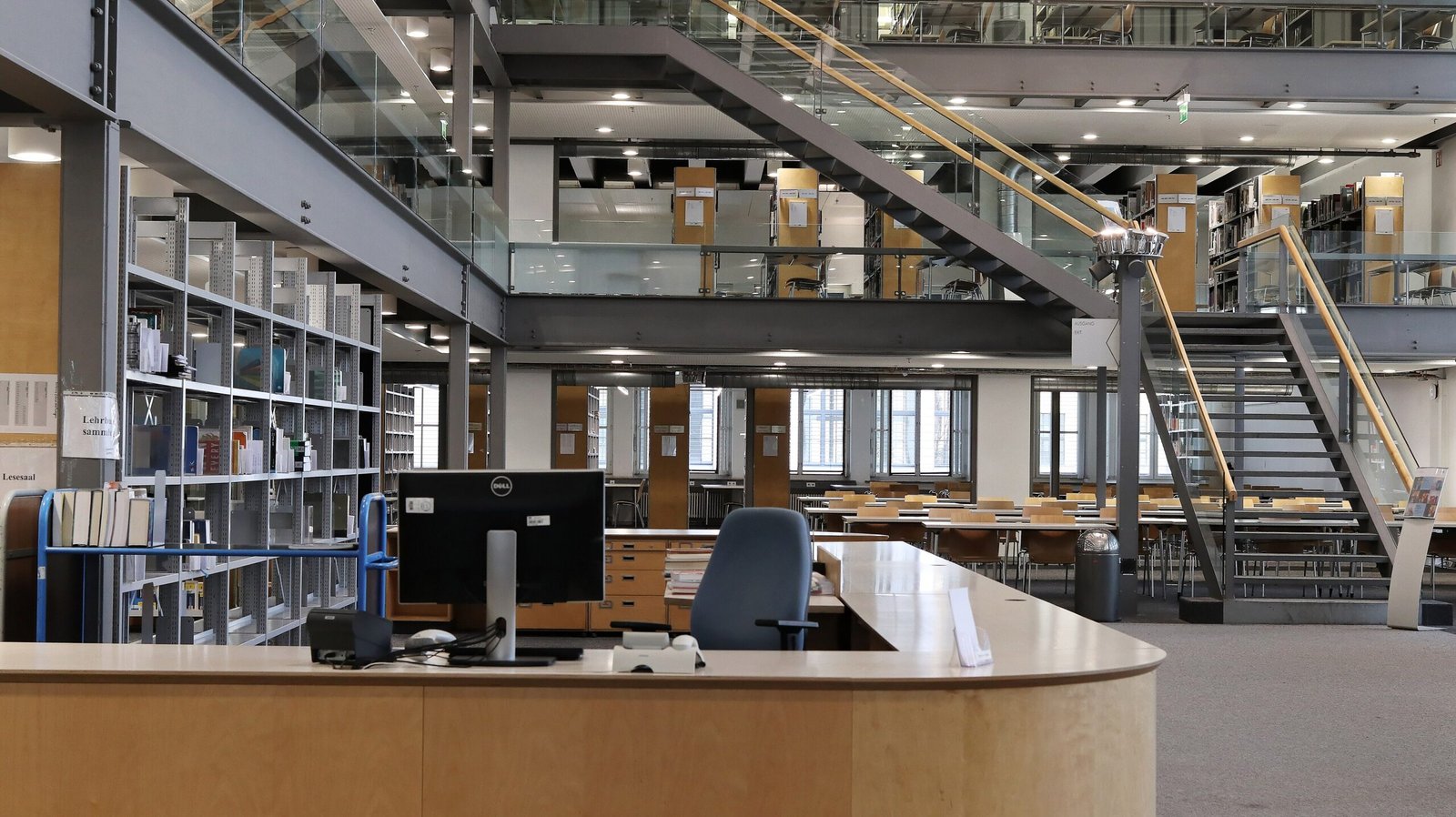 Free education in Germany for students - TUM university library